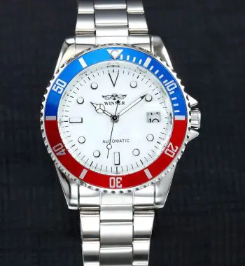 นาฬิกาข้อมือ Winner สายสแตนเลสเงิน น้ำเงินแดง ปัดขาว รุ่น WRG806